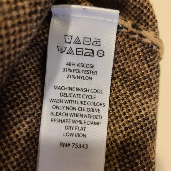 🐆TAHARI Leopard Print Pullover Sweater Size Small - Picture 4 of 5